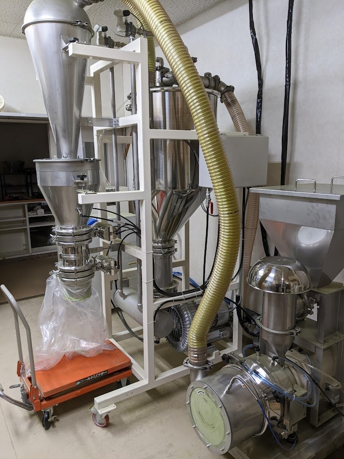Sanrokuen industrial cyclone mill installed at its Kumamoto powder processing facility